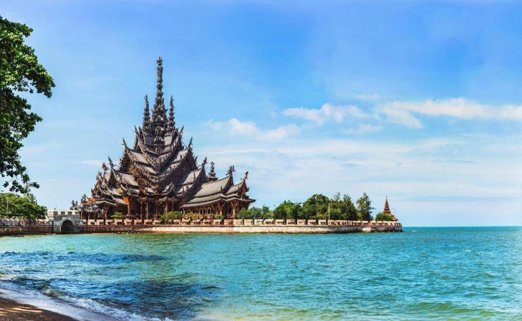 The Green View Pattaya Extérieur photo